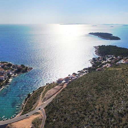 Apartments By The Sea Bilo, Primosten - 4191 Екстер'єр фото