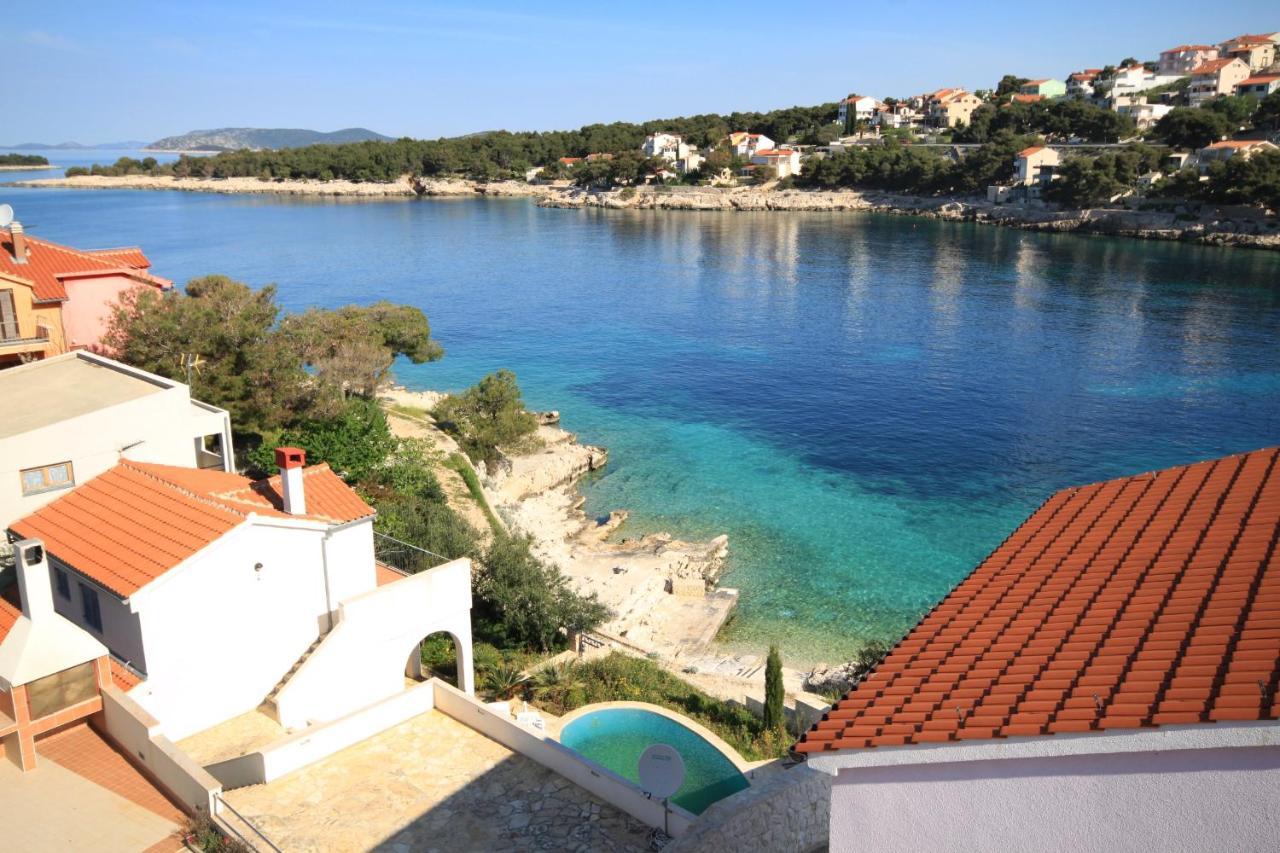 Apartments By The Sea Bilo, Primosten - 4191 Екстер'єр фото